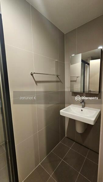 The Base Phetchaburi-Thonglor, Bangkok, Phetchaburi Rd, Bang Kapi, Huai Khwang, Bangkok, 1 Bedroom, 34 sqm, Condo For Rent, by Jarunat K, 11312314 - DDproperty.com