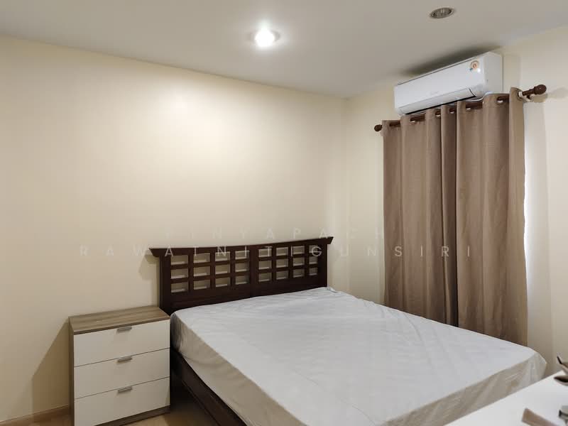 Areeya Mova Kaset-Nawamintr, Bangkok, Soi Moobaan Areeya Mowa, Chorake Bua, Lat Phrao, Bangkok, 3 Bedrooms, 220 sqm, Townhouse For Rent, by Pinyapach Rawatnitigunsiri, 11312452 - DDproperty.com