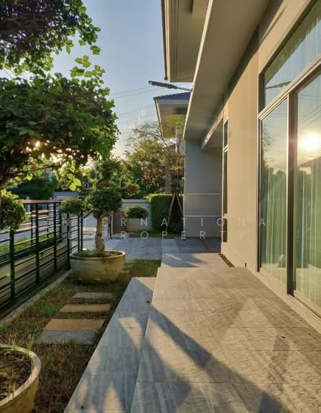 Perfect Place Rama 9-Krungthep Kreetha, Bangkok, Srinakarin - Rom Klao Road, Khlong Song Ton Nun, Lat Krabang, Bangkok, 3 Bedrooms, 204 sqm, Single Detached House For Sale, by NEXTSTEP PROPERTY, 11312879 - DDproperty.com