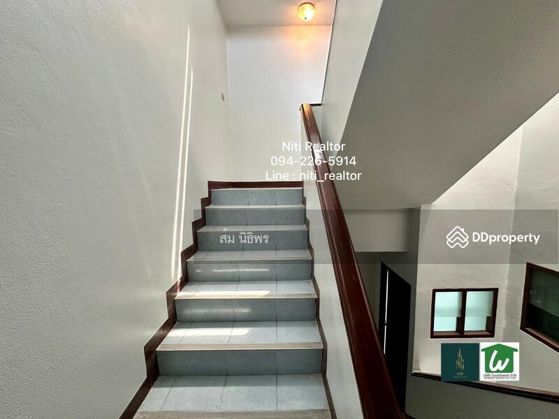 ขาย - ทาวน์โฮมเพชรเกษม86 ม.พัชรวิลล์4.5 ชั้น 27.5 ตร.วา ใกล้สถานีรถไฟฟ้าหลักสองเพียง 750 ม., กรุงเทพ