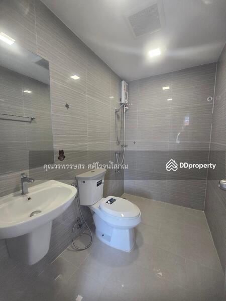 The Verona Village Rama 9-New Krungthepkrita, Bangkok, Patthana Chonabot 3 Road, Khlong Song Ton Nun, Lat Krabang, Bangkok, 3 Bedrooms, 160 sqm, Townhouse For Rent, by คุณวรพรรษสร ศศิโรจน์โสภณ, 11314242 - DDproperty.com
