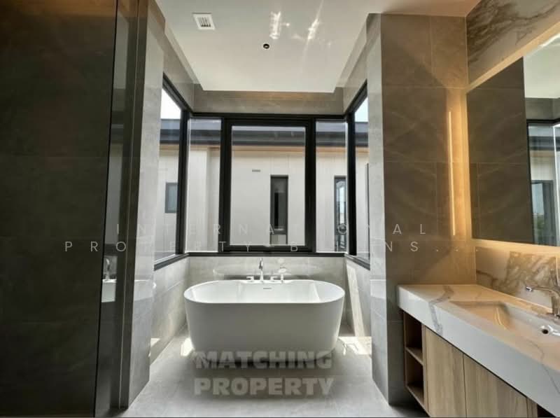 Siraninn Residences Pattanakarn, Bangkok, 585 Phatthanakan 32, Suan Luang, Suan Luang, Bangkok, 4 Bedrooms, 551 sqm, Single Detached House For Sale, by Nextstep Property, 11314636 - DDproperty.com