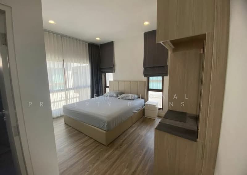 Burasiri Krungthep Kreetha, Bangkok, 95 Soi Pracha Ruam Chai, Hua Mak, Bang Kapi, Bangkok, 4 Bedrooms, 238 sqm, Single Detached House For Rent, by Nextstep Property, 11314697 - DDproperty.com