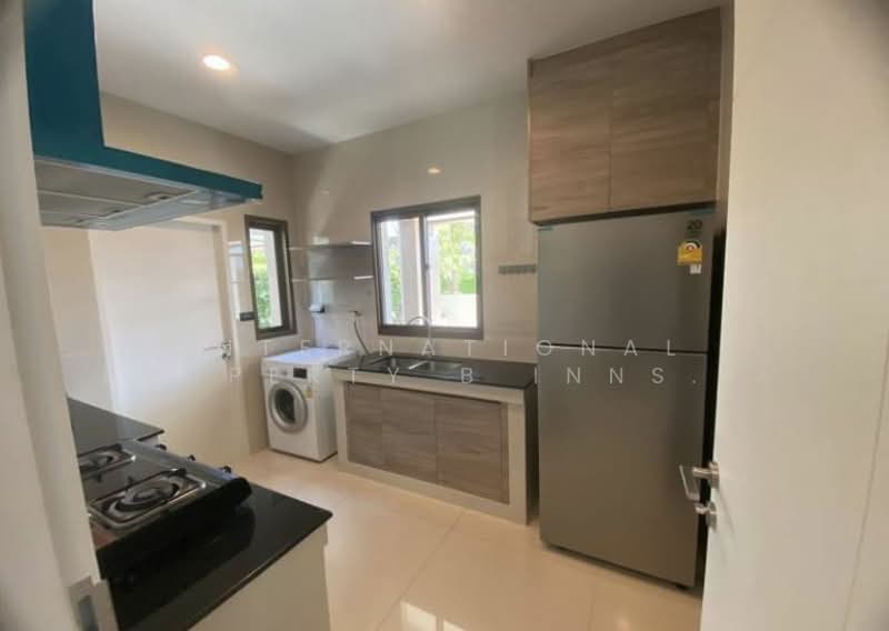 Burasiri Krungthep Kreetha, Bangkok, 95 Soi Pracha Ruam Chai, Hua Mak, Bang Kapi, Bangkok, 4 Bedrooms, 238 sqm, Single Detached House For Rent, by Nextstep Property, 11314697 - DDproperty.com