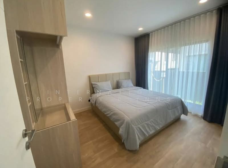 Burasiri Krungthep Kreetha, Bangkok, 95 Soi Pracha Ruam Chai, Hua Mak, Bang Kapi, Bangkok, 4 Bedrooms, 238 sqm, Single Detached House For Rent, by Nextstep Property, 11314697 - DDproperty.com