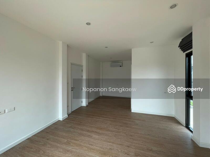 For Sale - House, Nan