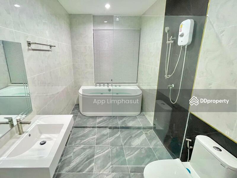 Pool Villa Pattaya, Chon Buri (Pattaya), Nong Pru, Bang Lamung (Pattaya), Chon Buri (Pattaya), 3 Bedrooms, 250 sqm, Single Detached House For Sale, by Sathida Limphasut (App), 11316337 - DDproperty.com