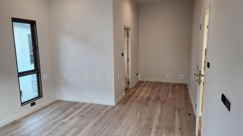 Burasiri Krungthep Kreetha, Bangkok, 95 Soi Pracha Ruam Chai, Hua Mak, Bang Kapi, Bangkok, 4 Bedrooms, 309 sqm, Single Detached House For Sale, by Nexstep Property, 11316856 - DDproperty.com