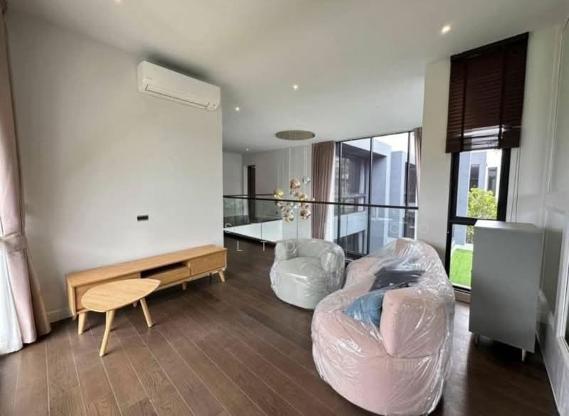 BuGaan Krungthep Kreetha, Bangkok, 109 15 Soi Krungthep Kreetha, Hua Mak, Bang Kapi, Bangkok, 4 Bedrooms, 430 sqm, Single Detached House For Rent, by Nextstep Property, 11316937 - DDproperty.com