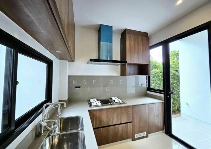 BuGaan Krungthep Kreetha, Bangkok, 109 15 Soi Krungthep Kreetha, Hua Mak, Bang Kapi, Bangkok, 4 Bedrooms, 430 sqm, Single Detached House For Rent, by Nextstep Property, 11316937 - DDproperty.com