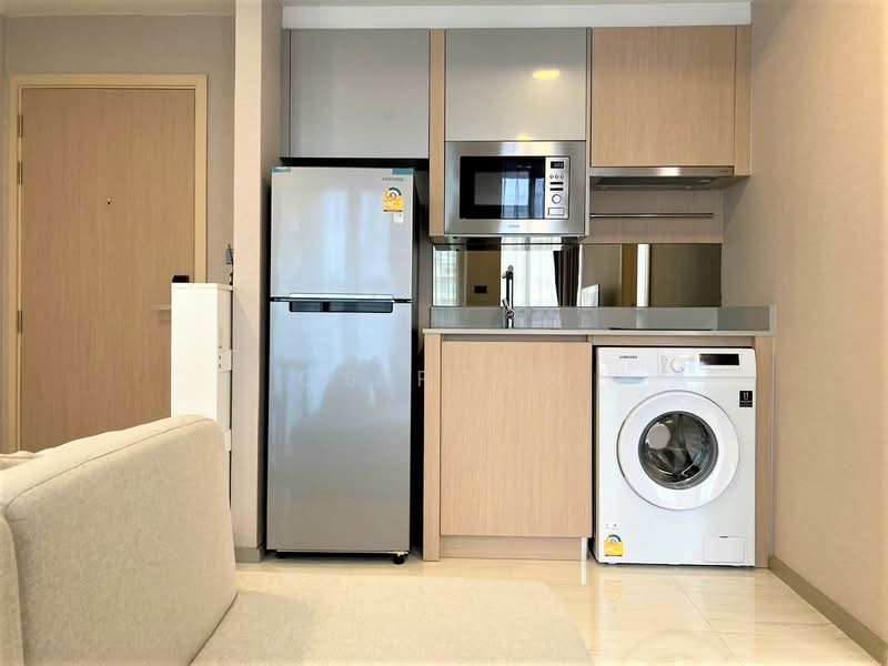 Walden Asoke, Bangkok, 120 12 Sukhumvit Road, Khlongtoei Nua, Watthana, Bangkok, 2 Bedrooms, 37 sqm, Condo For Rent, by CS Poon, 11317085 - DDproperty.com