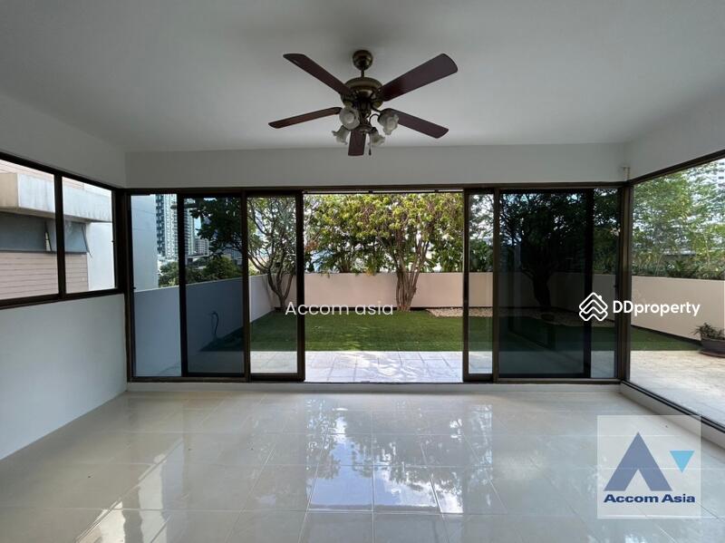 Karuehart Thongthip, Bangkok, Khlong Tan Nua, Watthana, Bangkok, 3 Bedrooms, 330 sqm, Condo For Rent, by Accom Asia, 11317728 - DDproperty.com