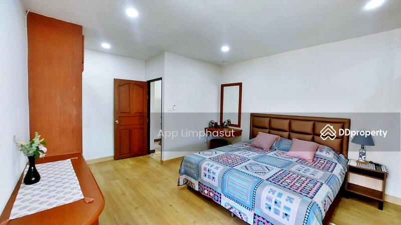 Boss Village, Chon Buri (Pattaya), Nong Pru, Bang Lamung (Pattaya), Chon Buri (Pattaya), 3 Bedrooms, 300 sqm, Single Detached House For Sale, by Sathida Limphasut (App), 11318121 - DDproperty.com