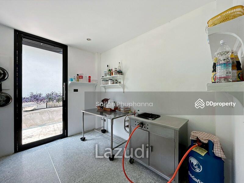 Stand alone house, Prachuap Khiri Khan, Hua Hin, Hua Hin, Prachuap Khiri Khan, 5 Bedrooms, 250 sqm, Single Detached House For Sale, by Saifon Phuphanna, 11318896 - DDproperty.com