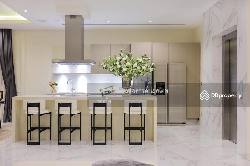 บ้านหรูให้เช่า เอกมัย 22 สุขุมวิท : Luxury house for rent Ekkamai 22 Sukhumvit, Bangkok, Khlong Tan Nua, Watthana, Bangkok, 4 Bedrooms, 500 sqm, Single Detached House For Rent, by TOAH T., 11319361 - DDproperty.com