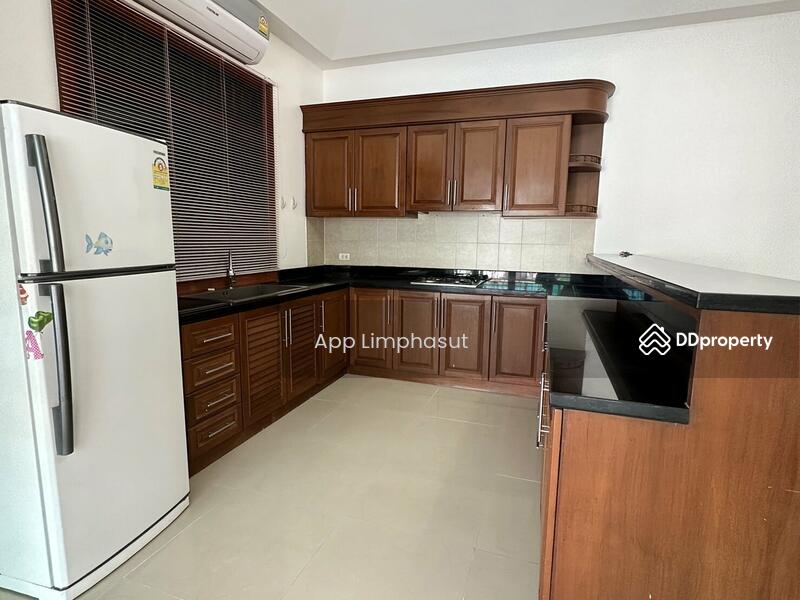 Nibbana Shade, Chon Buri (Pattaya), No. 95/274 Village No. 13, Phatthanakan Road, Nong Pru, Bang Lamung (Pattaya), Chon Buri (Pattaya), 3 Bedrooms, 270 sqm, Single Detached House For Sale, by Sathida Limphasut (App), 11319438 - DDproperty.com