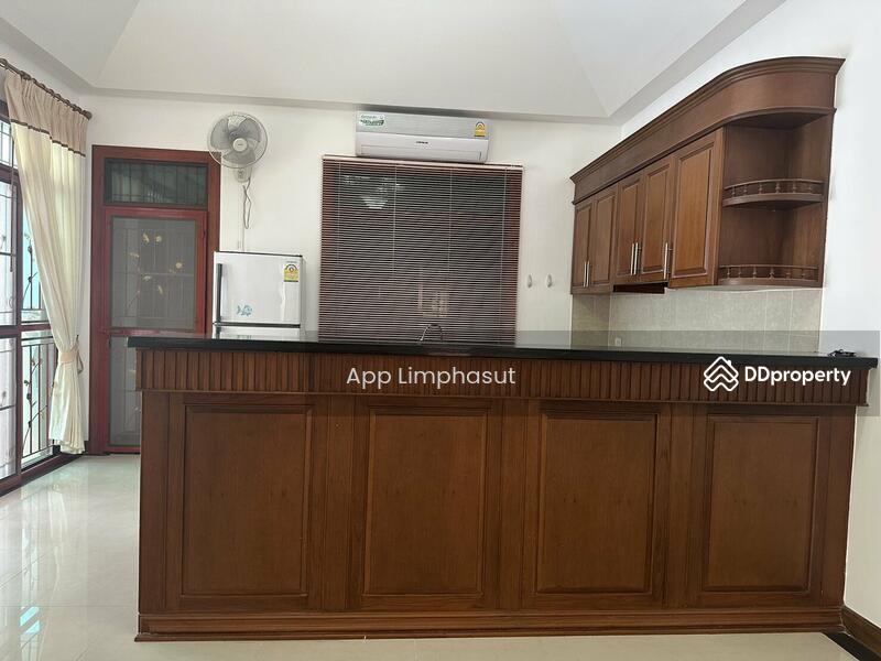 Nibbana Shade, Chon Buri (Pattaya), No. 95/274 Village No. 13, Phatthanakan Road, Nong Pru, Bang Lamung (Pattaya), Chon Buri (Pattaya), 3 Bedrooms, 270 sqm, Single Detached House For Sale, by Sathida Limphasut (App), 11319438 - DDproperty.com