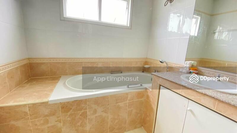 Sirisa 12 Village, Chon Buri (Pattaya), Na Kloe, Bang Lamung (Pattaya), Chon Buri (Pattaya), 4 Bedrooms, 300 sqm, Single Detached House For Sale, by Sathida Limphasut (App), 11319806 - DDproperty.com