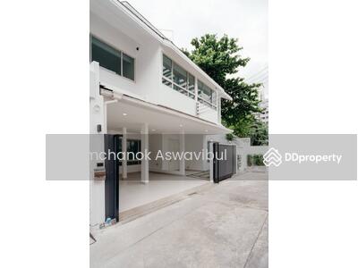 ขาย - Townhouse Sukhumvit 15, กรุงเทพ
