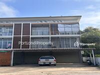 ขาย - ขายอาคารพาณิชย์พร้อมผู้เช่า 3 ชั้น 2 คูหา ราคาต่ำกว่าประเมิน, อุตรดิตถ์