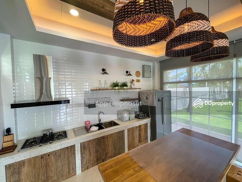 Baan Dusit Pattaya Park, Chon Buri (Pattaya), Muang Pattaya Road, Huai Yai, Bang Lamung (Pattaya), Chon Buri (Pattaya), 6 Bedrooms, 1,308 sqm, Villa For Sale, by Sathida Limphasut (App), 11321215 - DDproperty.com