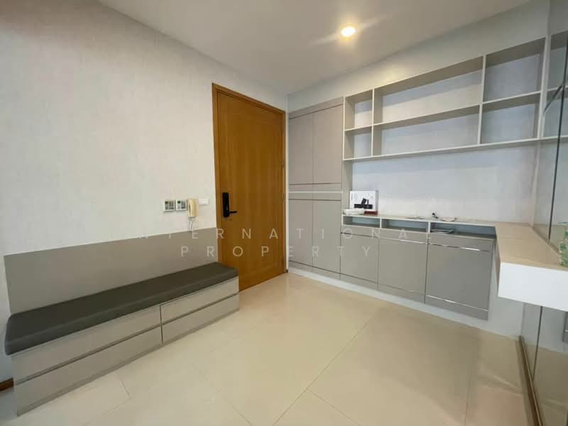 The Emporio Place, Bangkok, 93 Soi Sukhumvit 24, Sukhumvit Road, Khong Tan, Khlong Toei, Bangkok, 3 Bedrooms, 141 sqm, Condo For Sale, by International Property, 11322048 - DDproperty.com