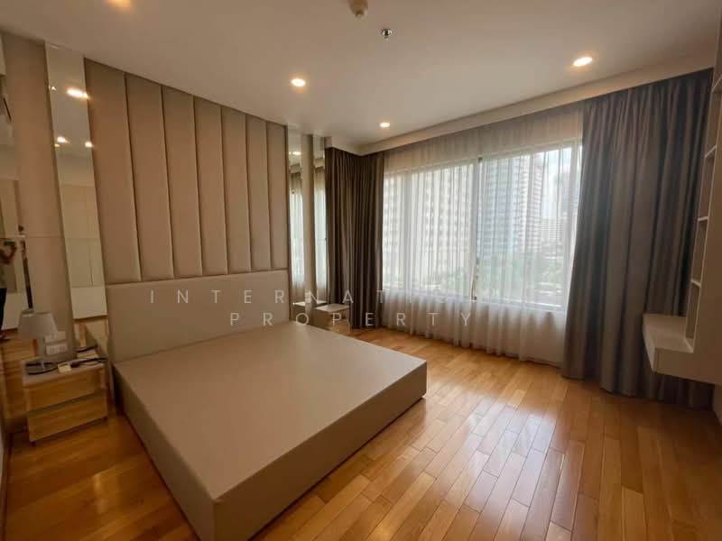 The Emporio Place, Bangkok, 93 Soi Sukhumvit 24, Sukhumvit Road, Khong Tan, Khlong Toei, Bangkok, 3 Bedrooms, 141 sqm, Condo For Sale, by International Property, 11322048 - DDproperty.com