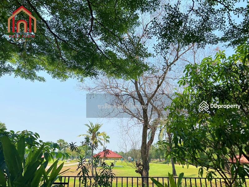 For Sale - Thai house for sale Pinehurst Rangsit golf course village, golden teak hous, Pathum Thani