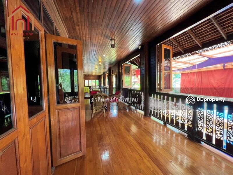 For Sale - Thai house for sale Pinehurst Rangsit golf course village, golden teak hous, Pathum Thani