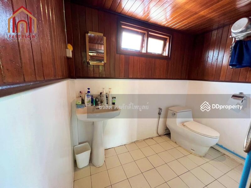 For Sale - Thai house for sale Pinehurst Rangsit golf course village, golden teak hous, Pathum Thani