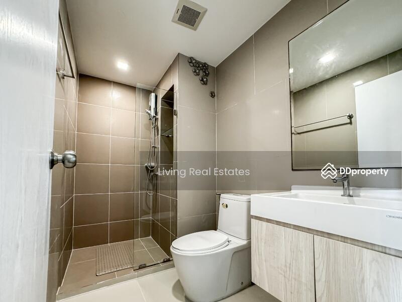 Rich Park @ Triple Station, Bangkok, 591 Srinakarin Road, Suan Luang, Bangkok, 1 Bedroom, 26 sqm, Condo For Rent, by Living Real Estates, 11322440 - DDproperty.com
