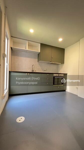 Town home, Bangkok, สุขุมวิท 71, Khlong Tan Nua, Watthana, Bangkok, 4 Bedrooms, 323 sqm, Townhouse For Rent, by First Kanyanatt, 11323157 - DDproperty.com