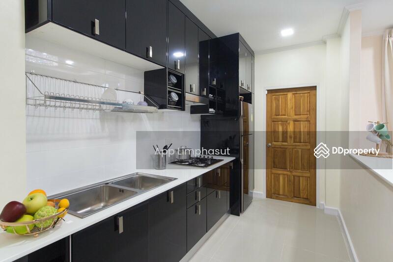 Villa Asiatic : วิลล่า เอเซียติค, ชลบุรี, 122 Moo 7, หนองปลาไหล, บางละมุง, ชลบุรี, 199 ตร.ม., บ้านเดี่ยว ขาย, โดย Sathida Limphasut (App), 11323541 - DDproperty.com