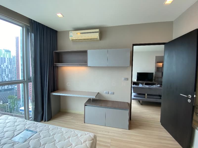 Sky Walk Residences, Bangkok, 1599 Sukhumvit Road, Phra Kanong Nua, Watthana, Bangkok, 1 Bedroom, 52 sqm, Condo For Rent, by CS Poon, 11324106 - DDproperty.com
