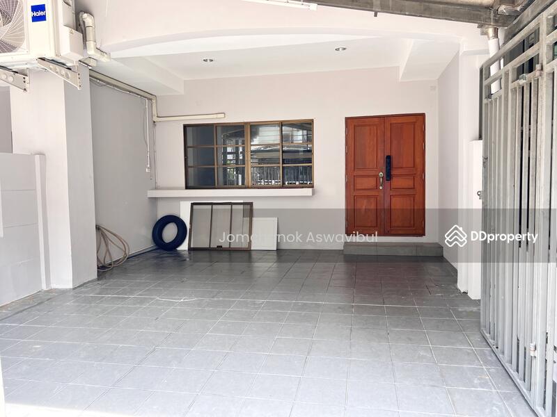 ขาย - Townhouse Sukhumvit 52, กรุงเทพ