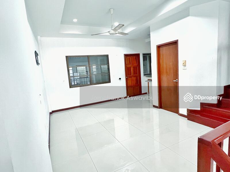ขาย - Townhouse Sukhumvit 52, กรุงเทพ