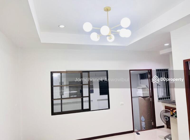 ขาย - Townhouse Sukhumvit 52, กรุงเทพ