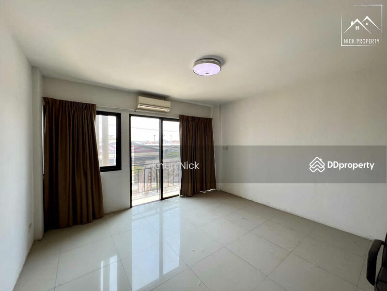 For Sale - Fifth Avenue Ladkrabang, Bangkok