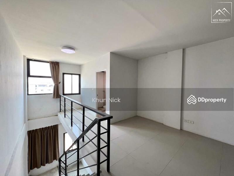 For Sale - Fifth Avenue Ladkrabang, Bangkok