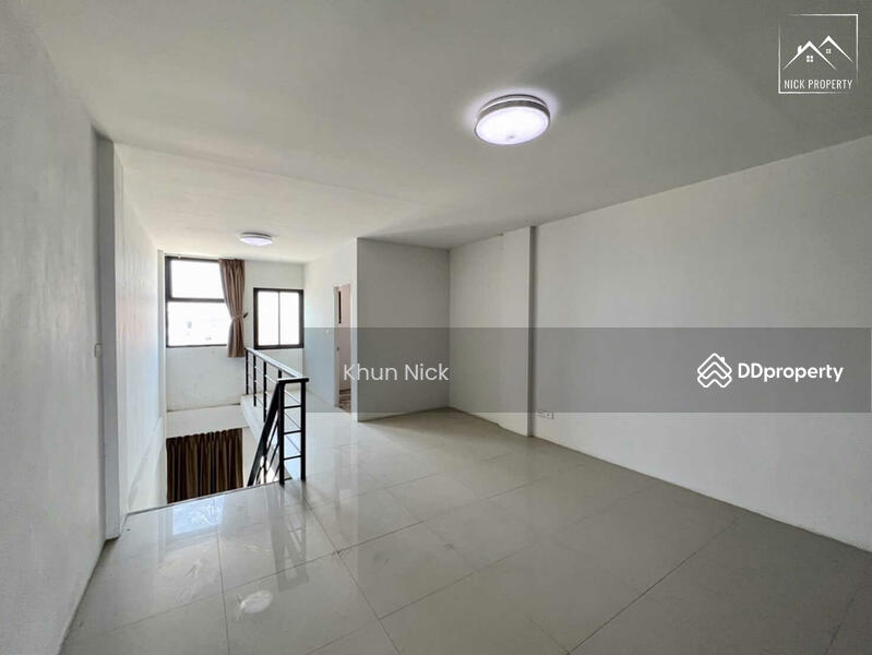 For Sale - Fifth Avenue Ladkrabang, Bangkok