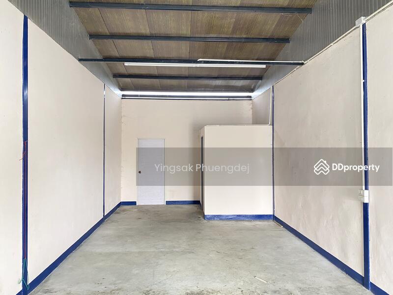 ห้องพักรายเดือน 2,000 บาท/เดือน