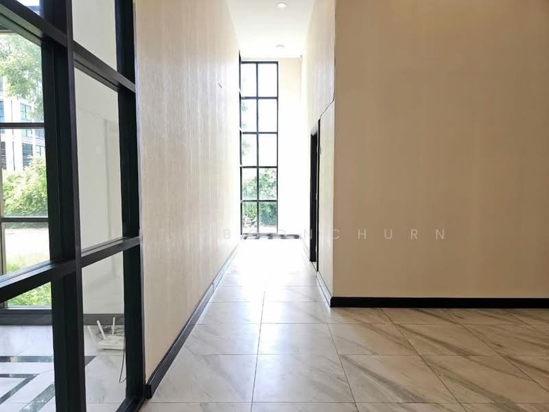 Commercial Building, Office, Restaurant, Cafe etc, Near Bearing BTS, Bangkok, Bang Na, Bang Na, Bangkok, , 351 sqm, Retail Space For Rent, by Thiti Boonchurn, 11331755 - DDproperty.com