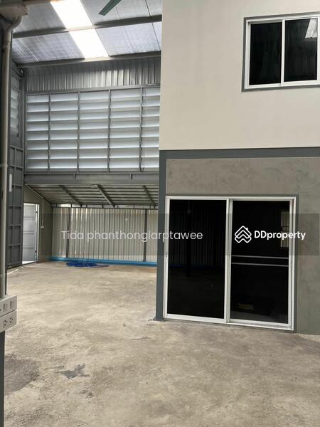 For Rent - Warehouse with office Chalerm Phra Kiat Ratchakan Thi 9, Bangkok