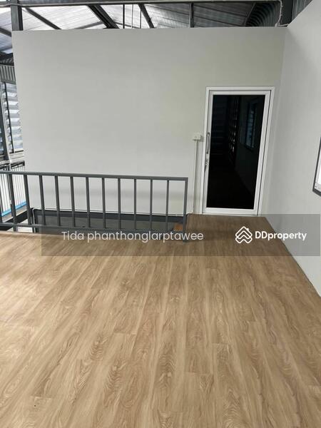For Rent - Warehouse with office Chalerm Phra Kiat Ratchakan Thi 9, Bangkok
