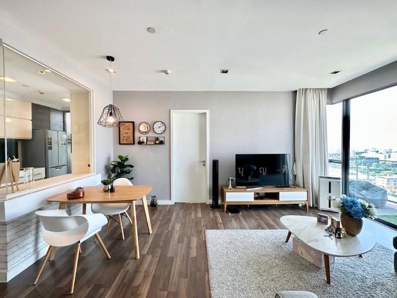 The Room Sukhumvit 62, Bangkok, 2288 Sukhumvit Road, Bang Chak, Phra Khanong, Bangkok, 2 Bedrooms, 76 sqm, Condo For Rent, by Ulaiwan Boonsiri, 11333966 - DDproperty.com