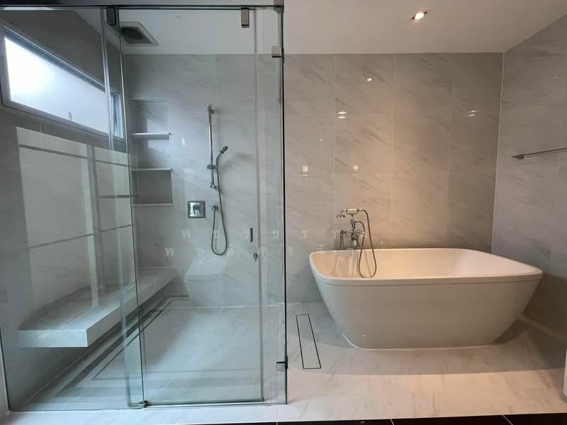 Nantawan Ramintra-Paholyothin 50, Bangkok, Thep Rak Road, Tha Rang, Bang Khen, Bangkok, 4 Bedrooms, 340 sqm, Single Detached House For Rent, by Rattapon Sivamok, 11334647 - DDproperty.com