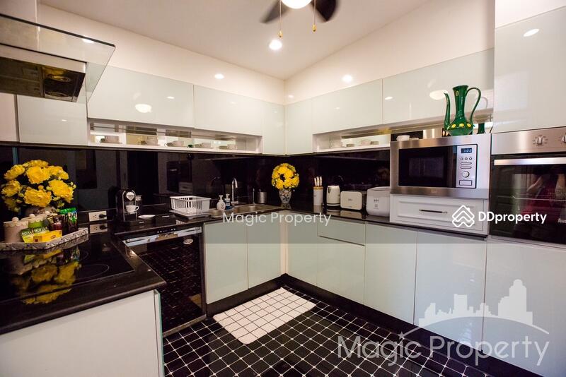 Crystal Ville Townhouse, กรุงเทพ, ลาดพร้าว, กรุงเทพ, 240 ตร.ม., ทาวน์เฮ้าส์ ขาย, โดย Magic Property, 11338327 - DDproperty.com