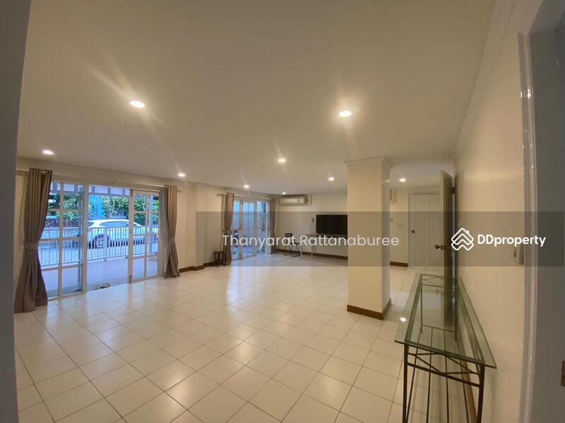Townhouse for rent near BTS Phunnawithi, Bangkok, Bang Chak, Phra Khanong, Bangkok, 4 Bedrooms, 200 sqm, Townhouse For Rent, by Thanyarat Rattanaburee, 11341643 - DDproperty.com