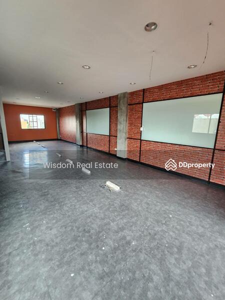 For Sale - Home office 5-story commercial building Nuanchan, Bangkok