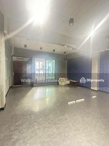 For Sale - Home office 5-story commercial building Nuanchan, Bangkok